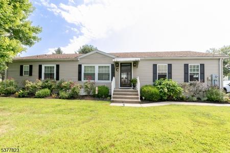 29 Willow Dr.