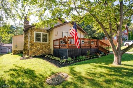 15 Ridge Rd