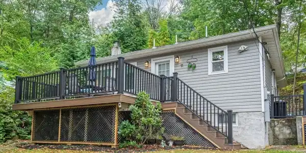 11 Bell Ct