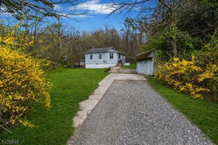 210 Lake Shore Dr