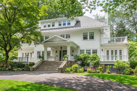 297 Morris Ave