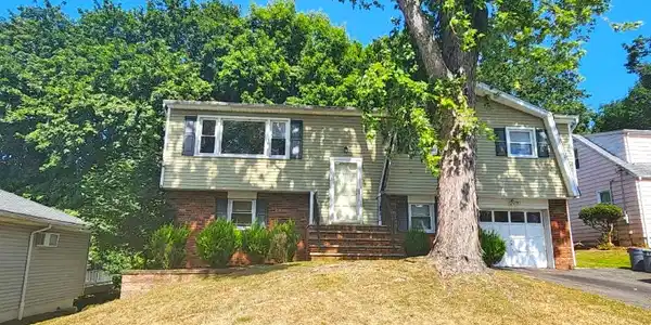 4 Portside Rd