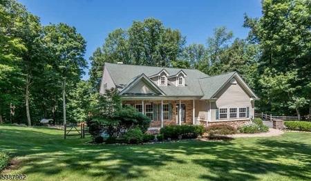 15 Castle Rock Rd