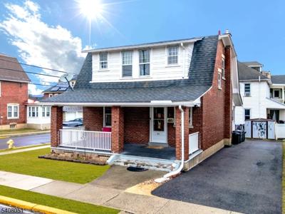 63 Schultz Ave