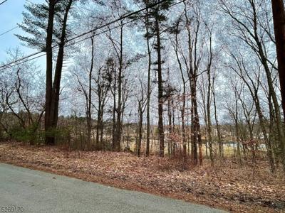 128 Hemlock Hill