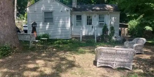 9 Pine St
