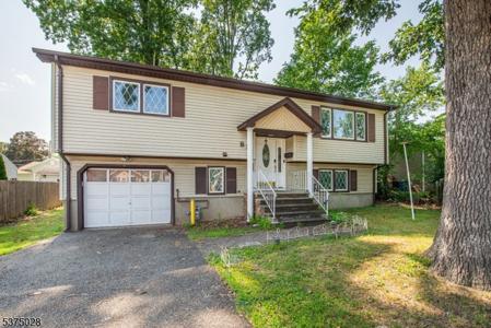 83 Lawrence Rd