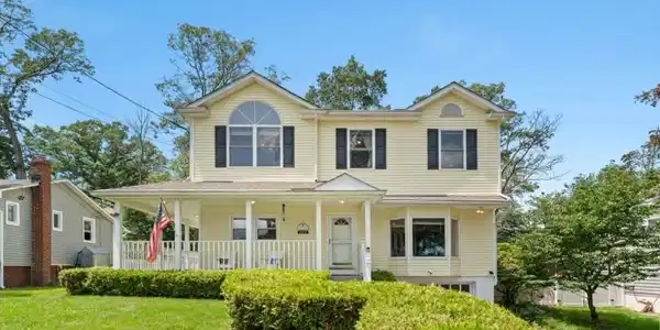 106 Chincopee Ave