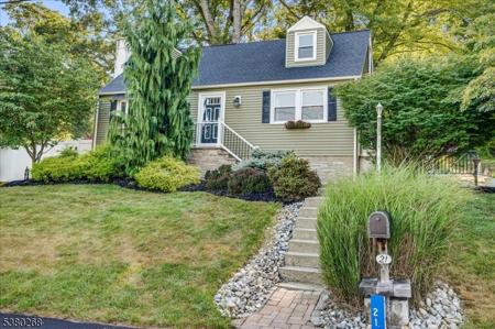 21 Springbrook Trl