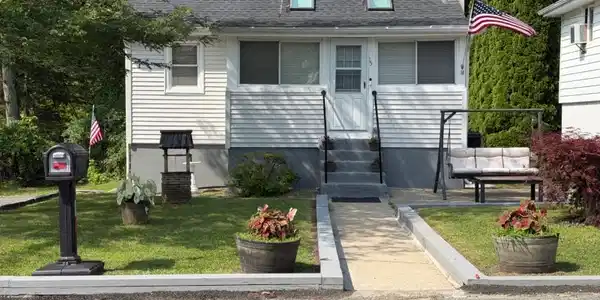 15 Kentucky Ave