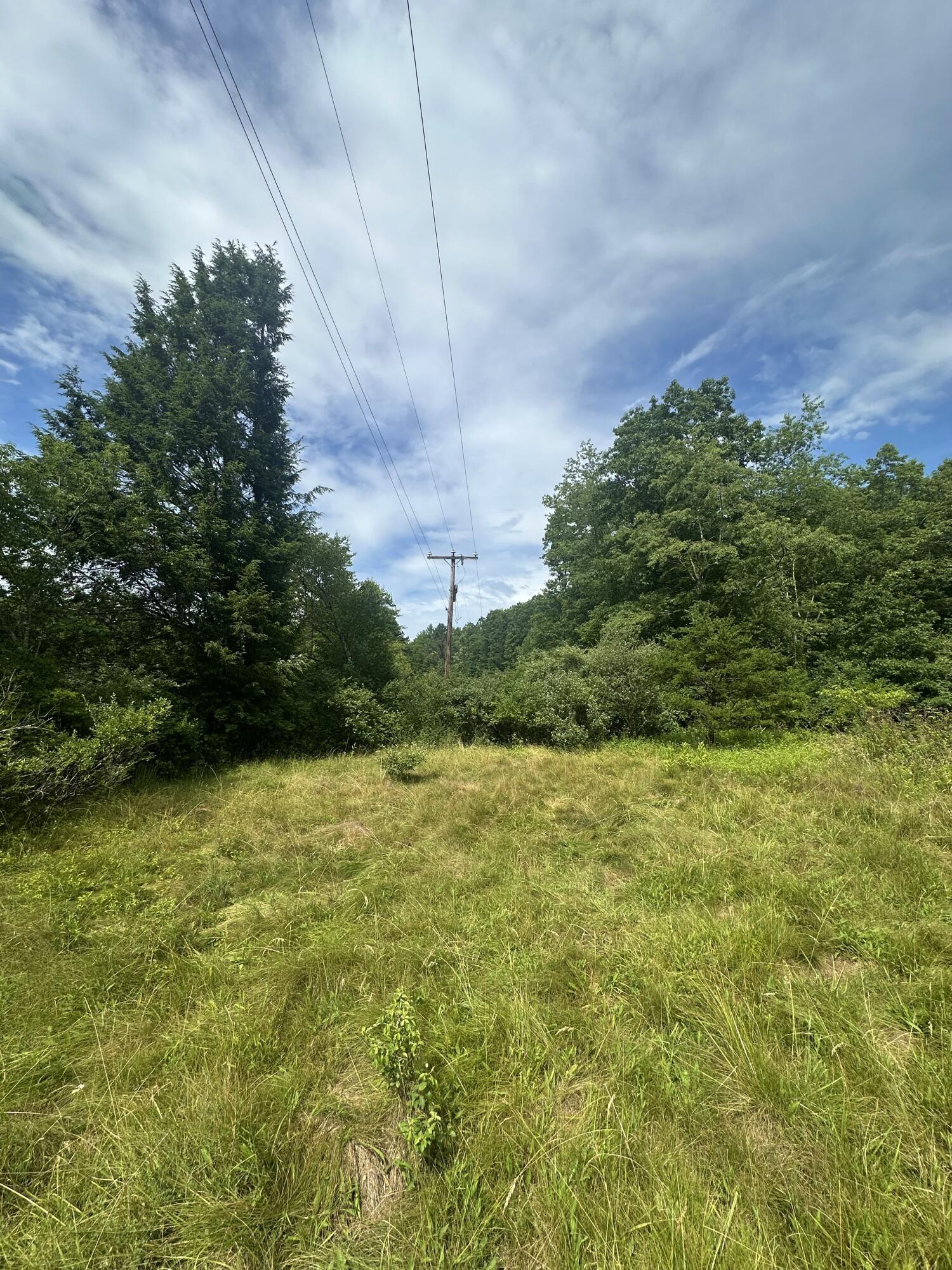 Image 4: Moncove Lake Road