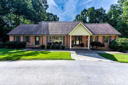 310 Chestnut Hill Rd