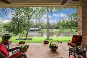 4510 Oxbow Circle