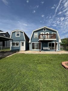 398 Lakeshore S