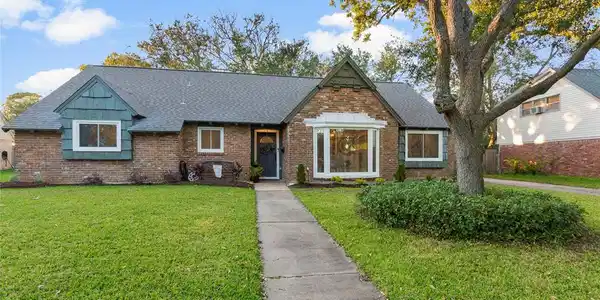 115 Bayou View Drive
