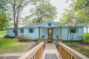 353 Apple Grove