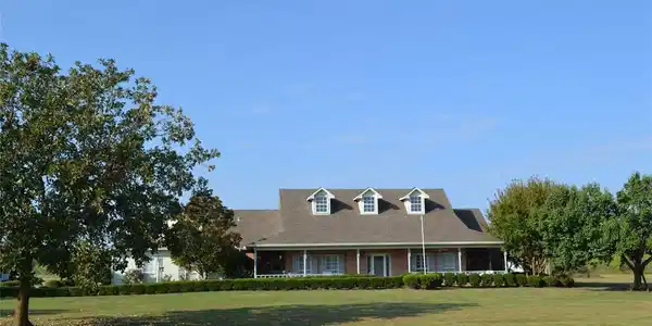 545 Grandview Drive