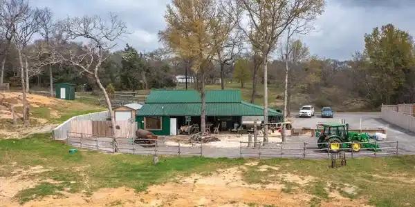 600 County Road 902