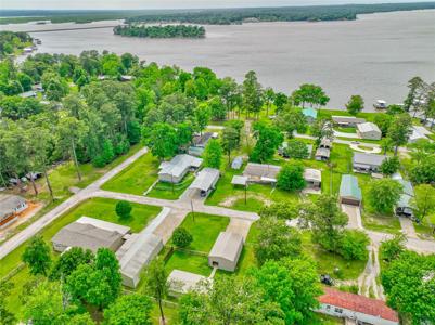 136 Holly Trail