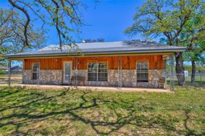 136 W Bluebriar Drive