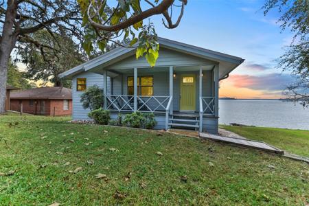 381 Sassafras Drive