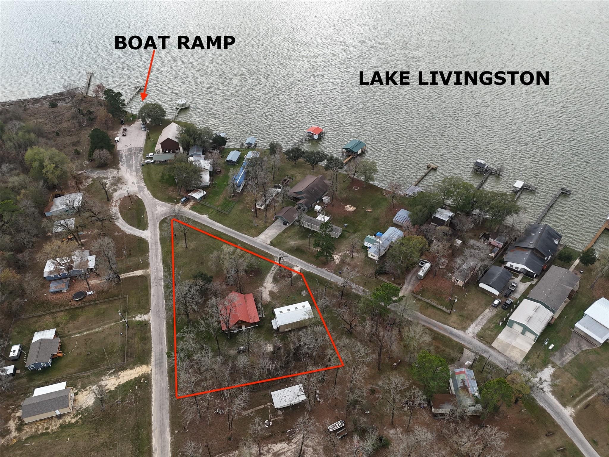 Image 1: Great Waterview home on 4 lots