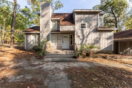 11 Cherry Hill Drive