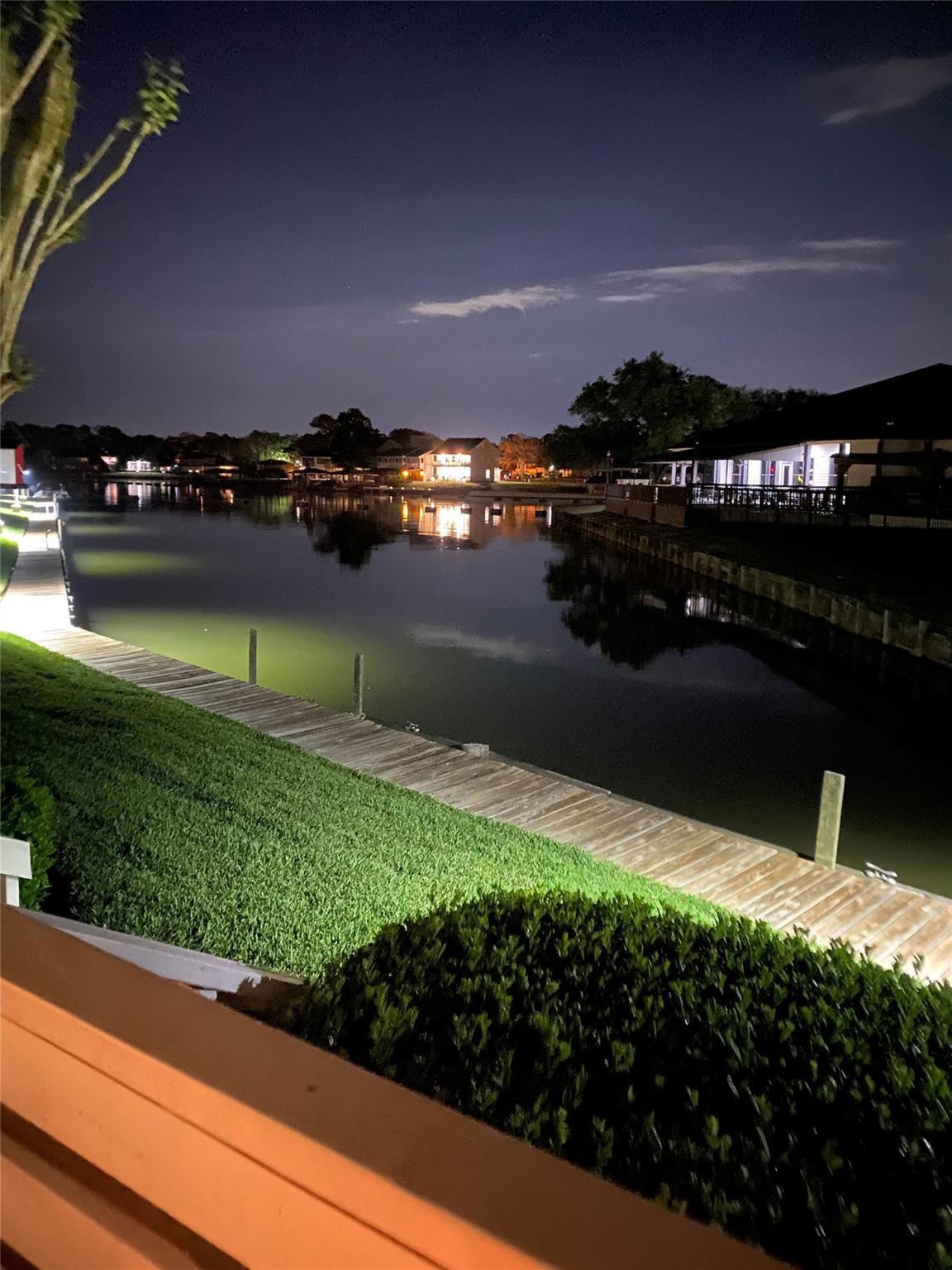 Image 3: This is your calm and breathtaking view at night.