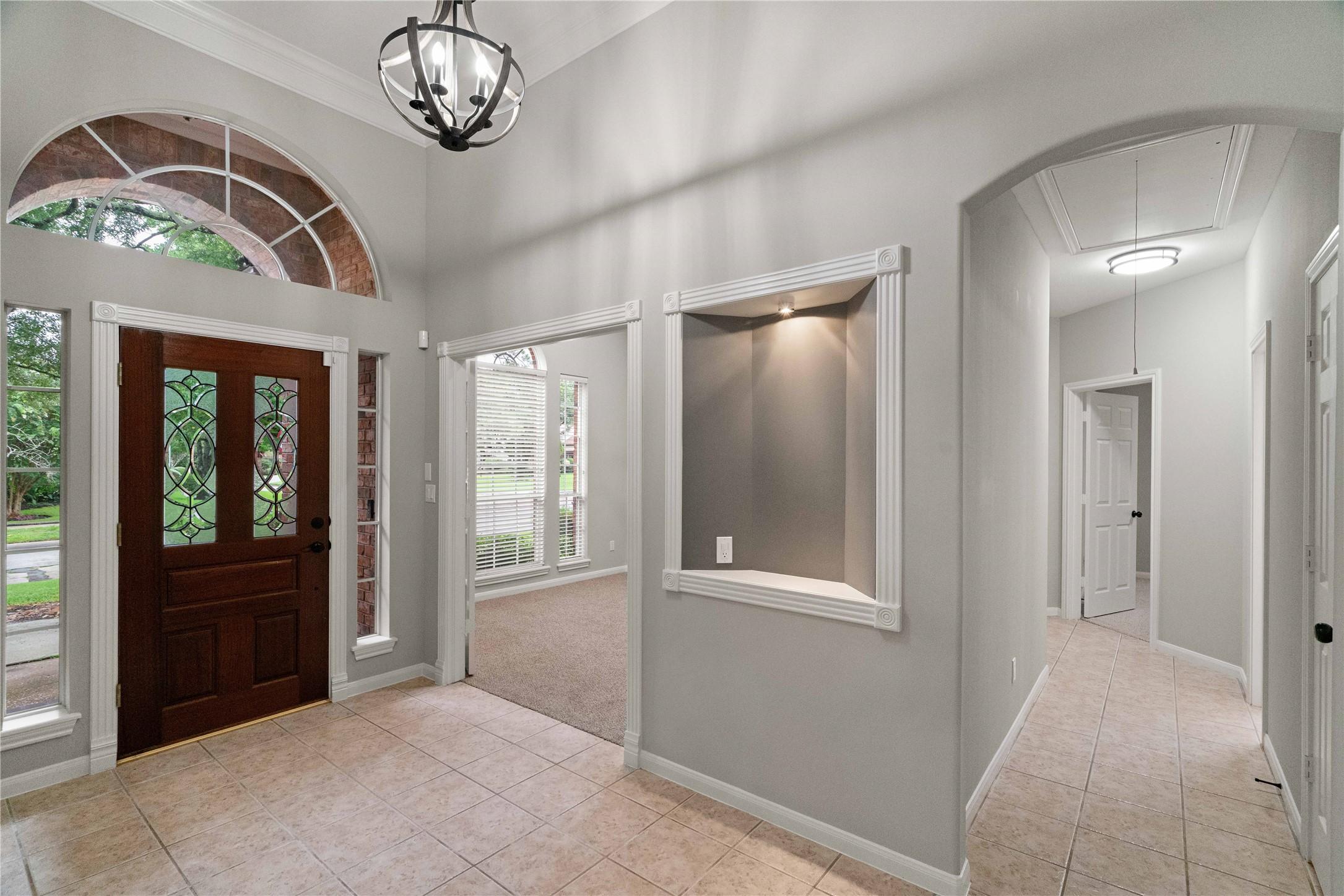 Image 3: Entry
