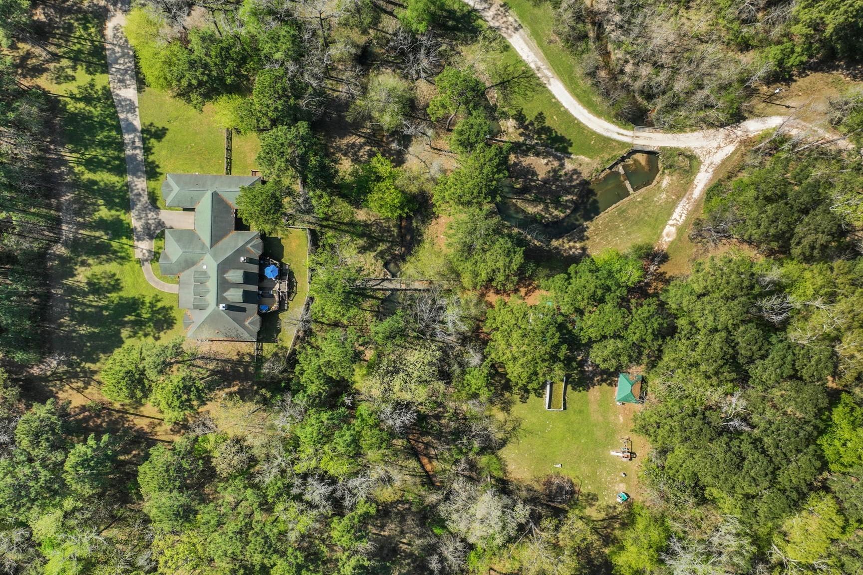Image 1: Welcome to 250 Critter Creek in Coldspring, Texas