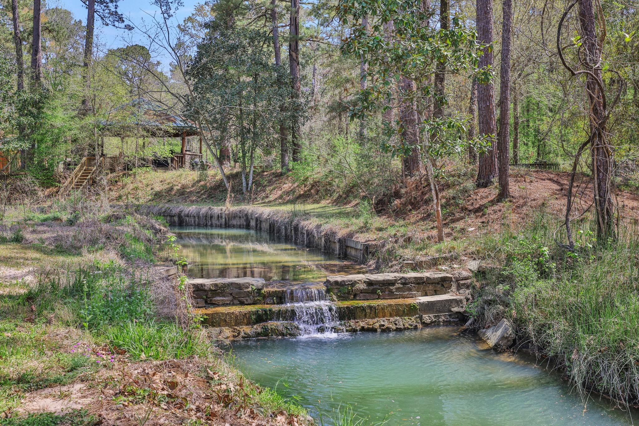 Image 4: Critter Creek flows through the property - there i
