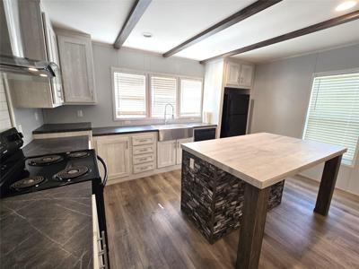 215 Buffalo Way Drive