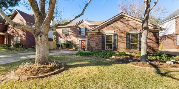 2722 Sandpebble Drive