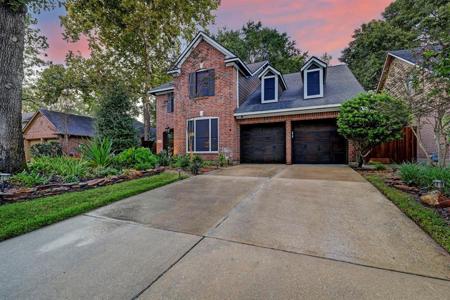6319 Pine Trail Lane