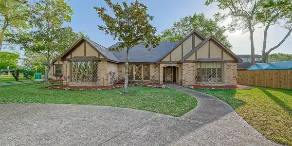 2514 LOGANBERRY