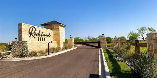Lot 119 Peninsula Trail
