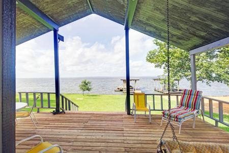 332 Oak Crest Drive