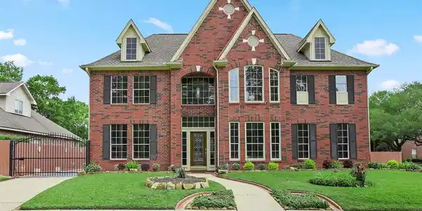 1427 Poplar Court