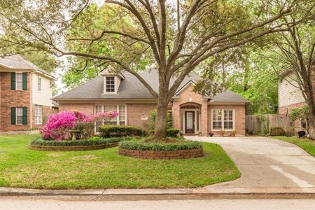 20826 Sweet Violet Court
