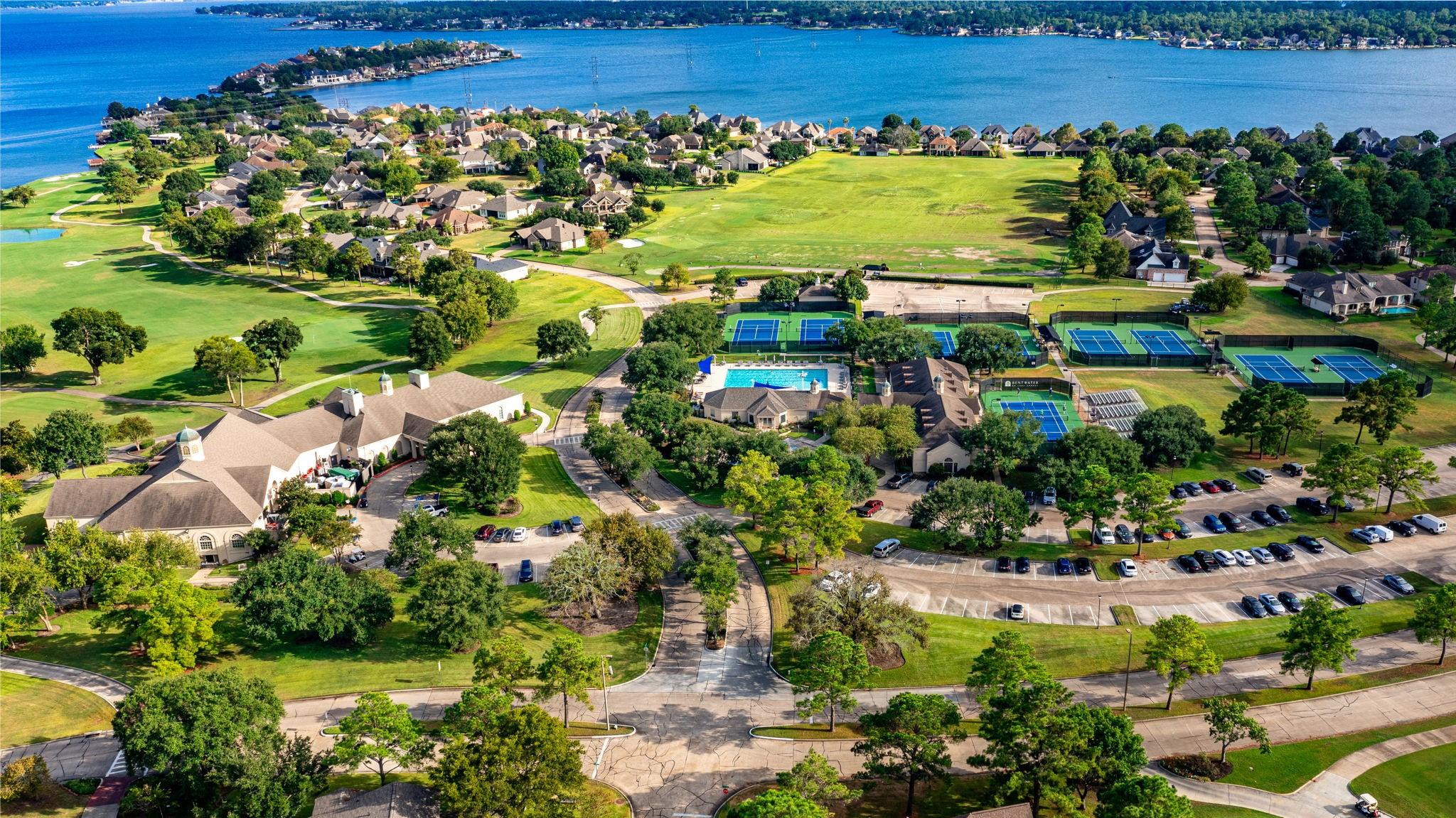 Image 2: Bentwater on Lake Conroe is an upscale, 1,400-acre