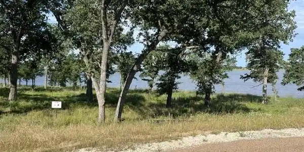Image 4: Lot 30 Left Side View from Cul-de-Sac