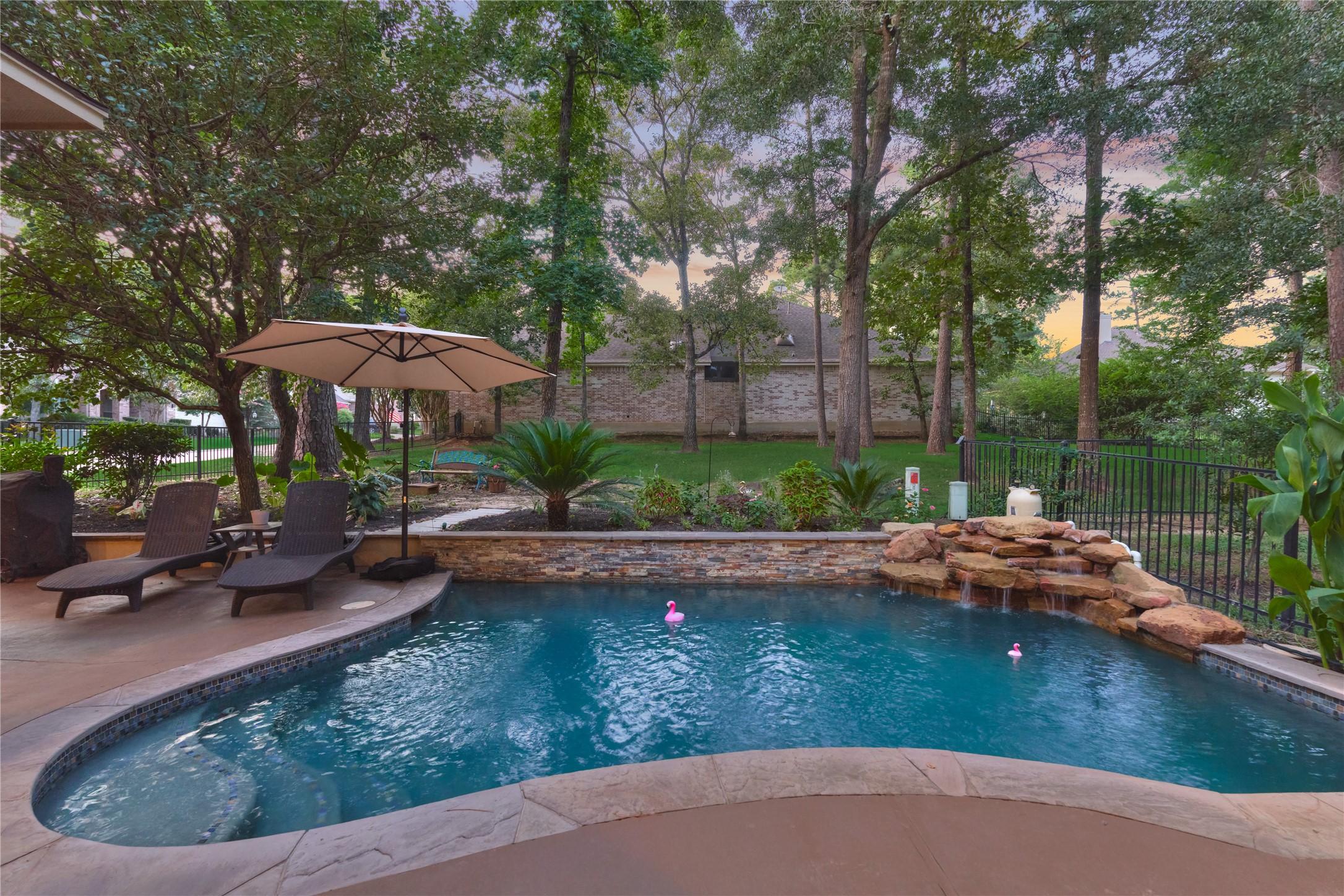 Image 3: This backyard paradise will be your own personal s