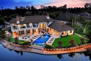 82 Windward Cove