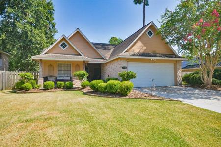 8714 Pines Place Drive