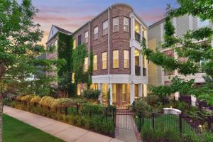 43 E Breezy Way