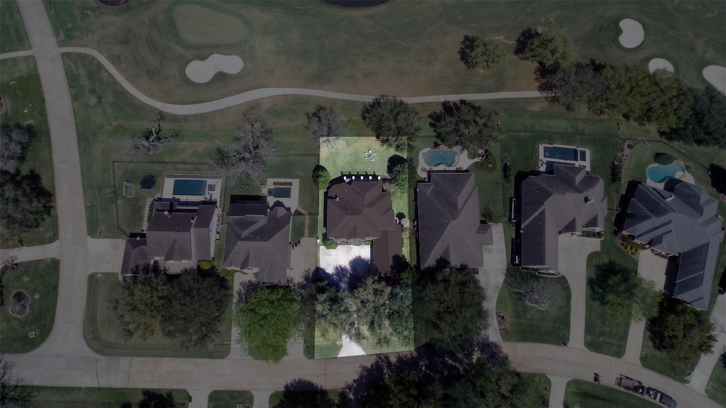 Image 3: From above, this bird&rsquo;s eye view reveals just how