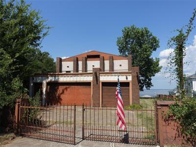 460 Lakeview Drive Loop