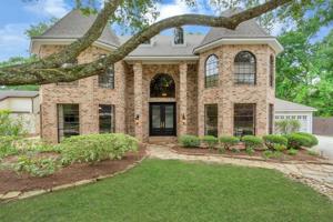 35 Wind Trace Court