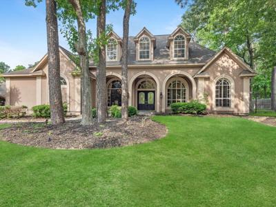 1531 Sheltering Oaks Lane
