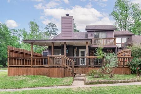 200 Fountain Lake